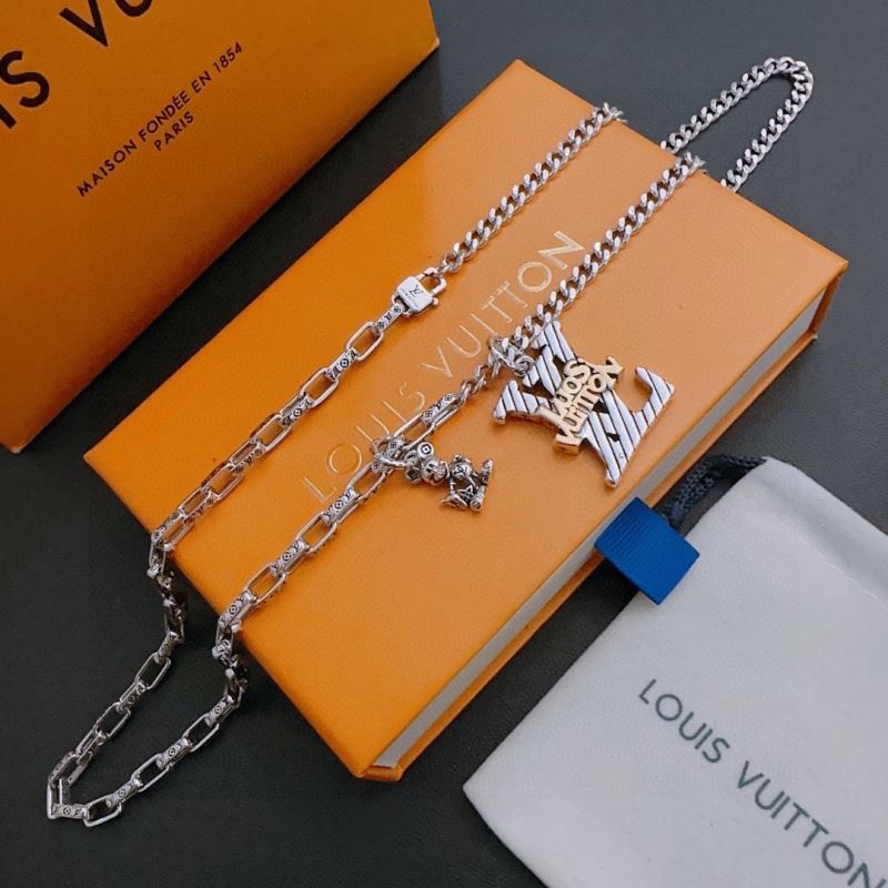 Louis Vuitton Necklaces